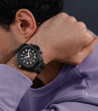 Police Electrical Gents Black Dial Black Leather Starp Watch