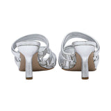 Schutz Women's Medium Heel Sandal Prata