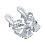 Schutz Women's Medium Heel Sandal Prata