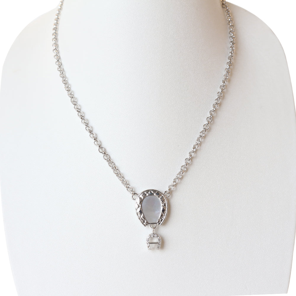 Aigner Necklace Silver Color Bluesalon